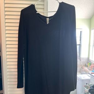 Large black tunic